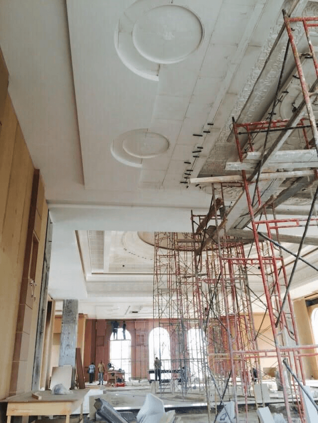 Ceiling